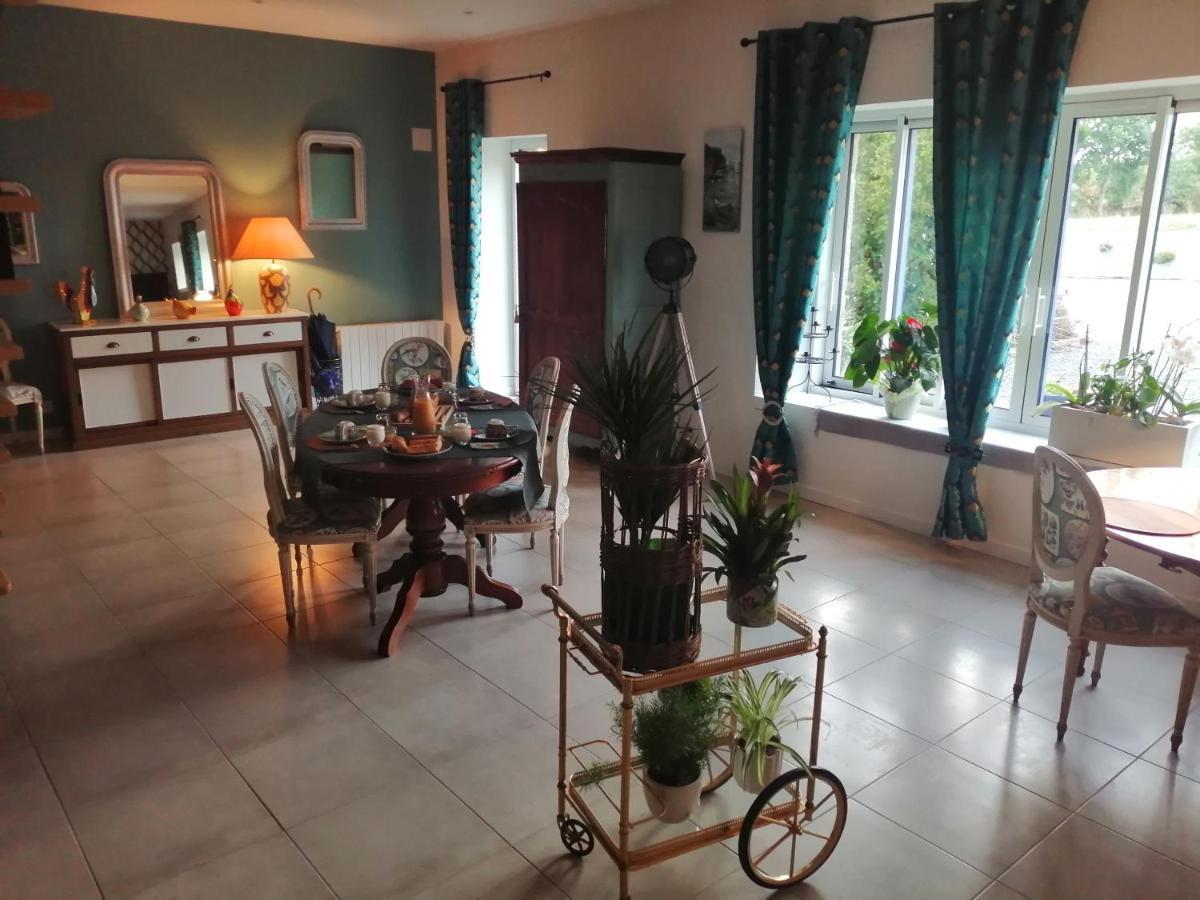 Le Douetaux Chambres D'Hotes La Baussaine Buitenkant foto