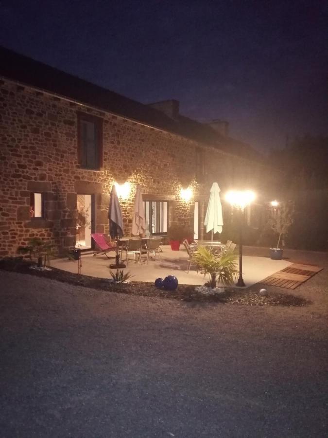 Le Douetaux Chambres D'Hotes La Baussaine Buitenkant foto