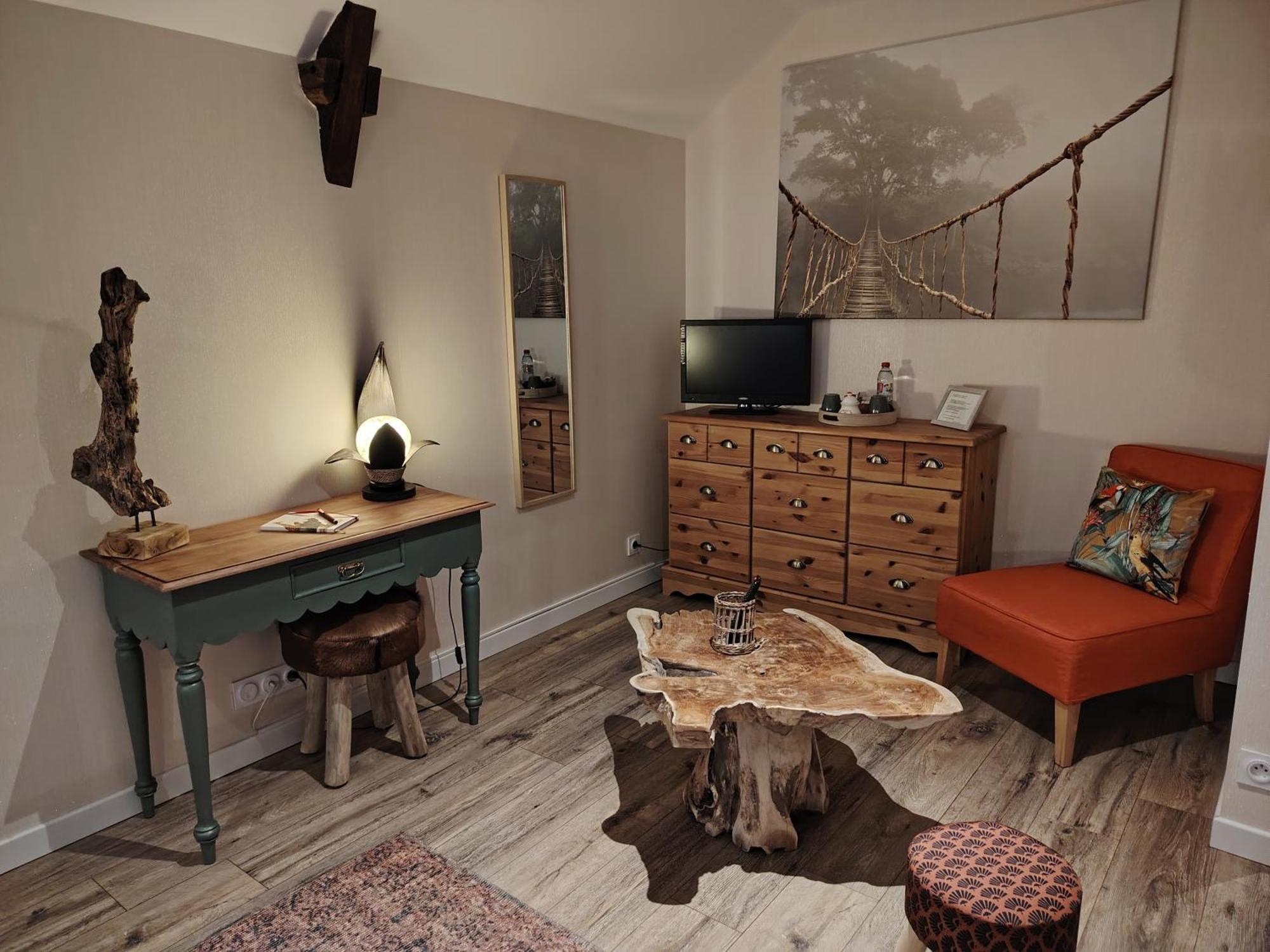 Le Douetaux Chambres D'Hotes La Baussaine Kamer foto